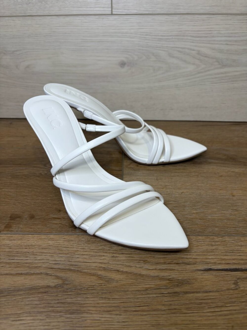 INC Larminap Women's Mule Heeled Sandals White Size 8M